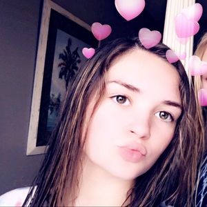 Meet your Posher, Madelynn